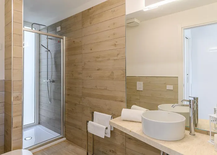 Capo Falcone Charming 4 People Premium *